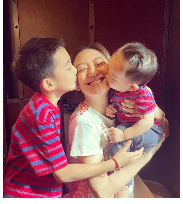 次子|應采兒罕曬次子