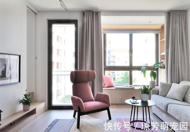 收纳|大龄姑娘买下33㎡小宅,全屋极简装修,卧室抬高45㎝,好舒适