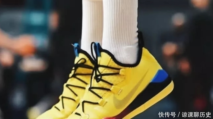 boost “颜值不够球鞋来凑”，盘点5双高颜值球鞋，提升你的颜值！