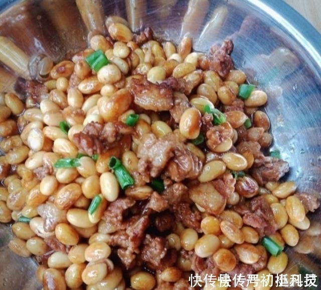 它是天然“黄体酮”,隔三差五吃,淡化皱纹,美白防色斑