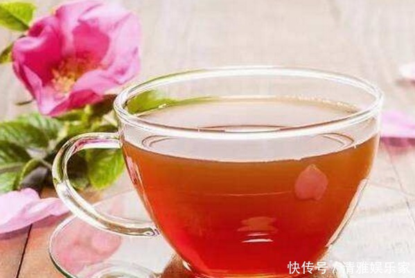 食用价值|蒲公英和此物“天生一对”,连喝三天,肝脏更健康,口臭也没了!