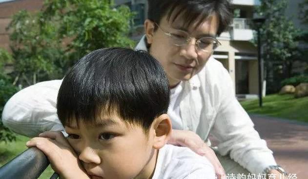出优秀的孩|那些不读书的家长,在“拼命”育儿,还自以为为了孩子付出很多