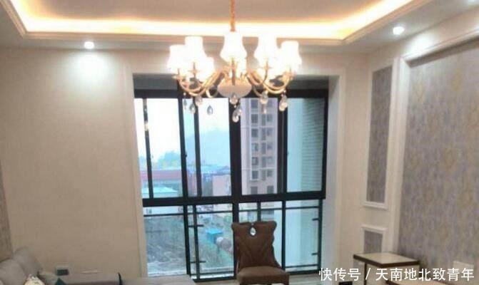 卫生间贴|新房装修很快,2个月就完工了,卫生间贴的瓷砖最多人说漂亮!