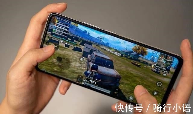 vc|iQOO Z5怎么样外观颜值高,性能续航屏幕表现均出色!