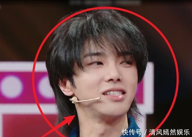 泼水 王牌6宋亚轩顶替泼水引不满,看清背后真相,华晨宇才是真的委屈