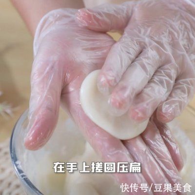 玉米淀粉|简单省事懒人菜芒果糯米糍，一次就上瘾