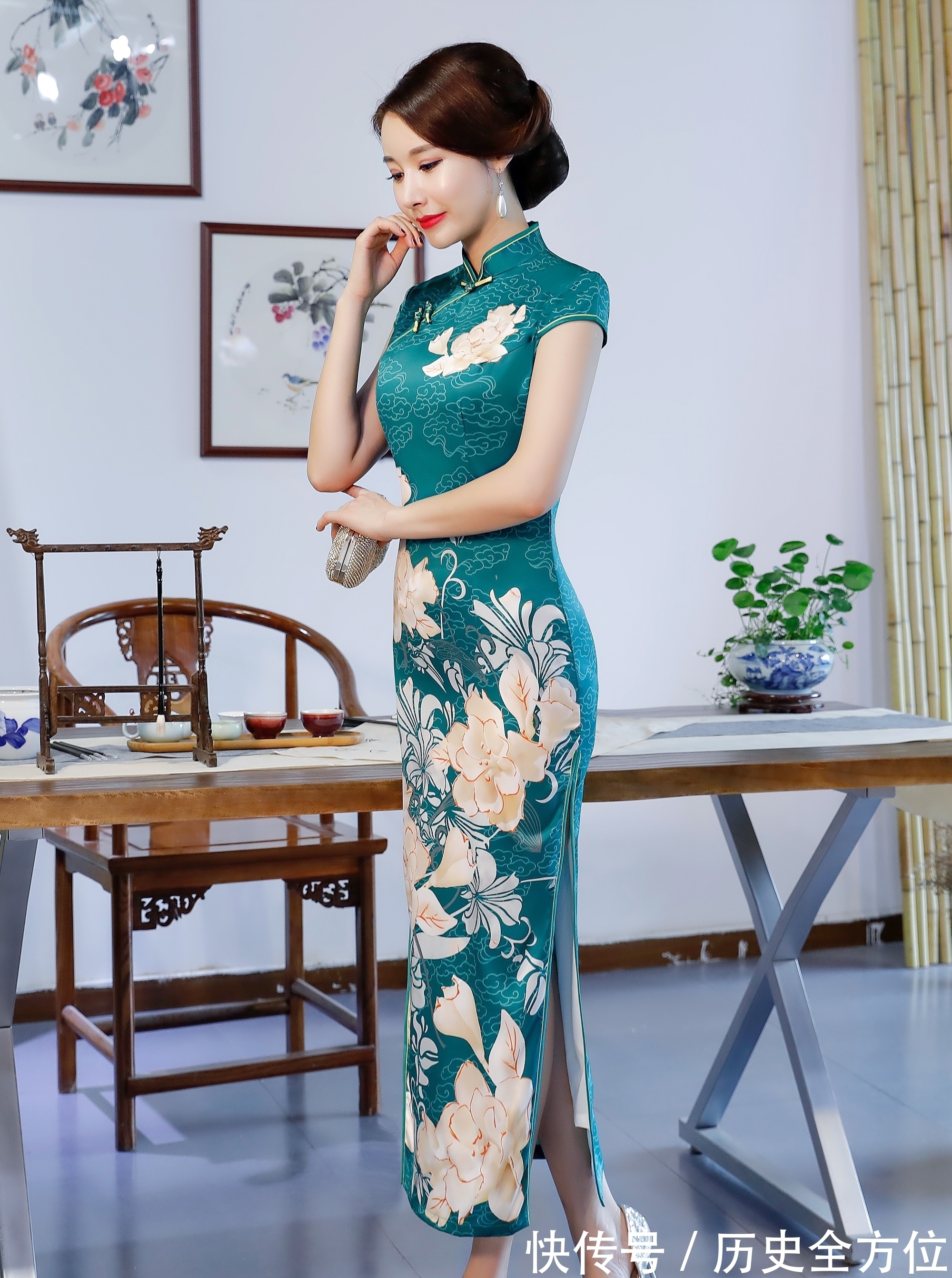 旗袍 为什么越来越多的男人喜欢看女人穿长款旗袍呢?