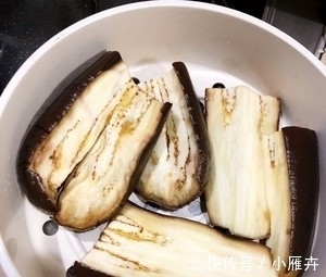 做法|夏天餐桌上最受欢迎的一道菜,做法简单,5分钟就搞定,百吃不腻