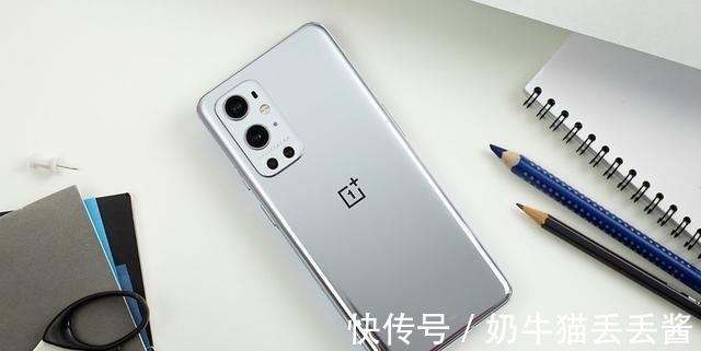 骁龙8gen1处理器|开卖九个月下跌1700元，12GB+256GB+65W，高档四摄旗舰加速退场