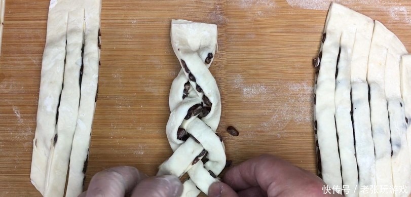 简易小甜点,自己在家做只需15分钟,成就外酥内软的美味甜点