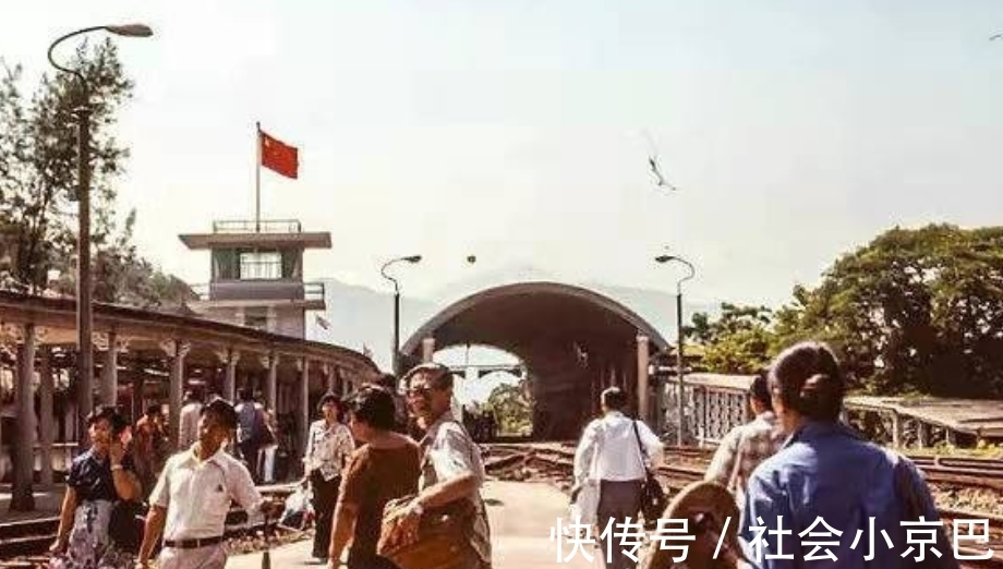 飞贼#70年代女飞贼:拜高僧为师轻功了得,却行不法之事,死时年仅24岁