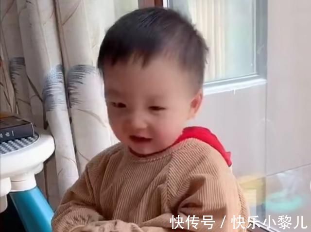 金鸡独立|父母的语言塑造孩子的大脑!不同收入家庭的孩子,差别太大了