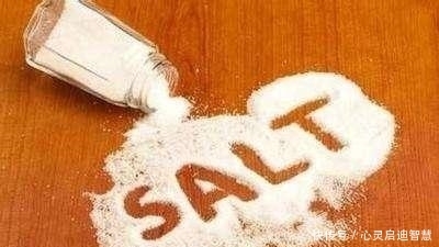 炒菜|炒菜的4个坏习惯，几乎每个人都犯过，为了家人健康记住吧