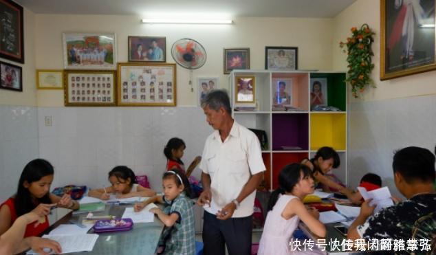 墓碑|他是100个孩子的“父亲”，但他同时亲手埋葬了超过2万名婴儿