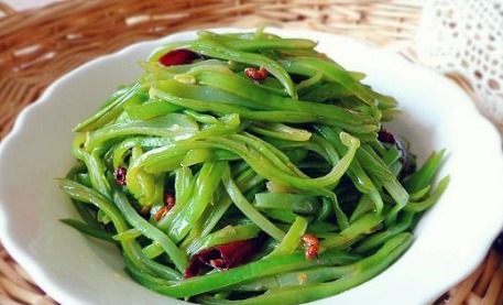 豆角丝|豇豆如此做才够爽,色香味俱全,简单几步,做出大厨10年的水平