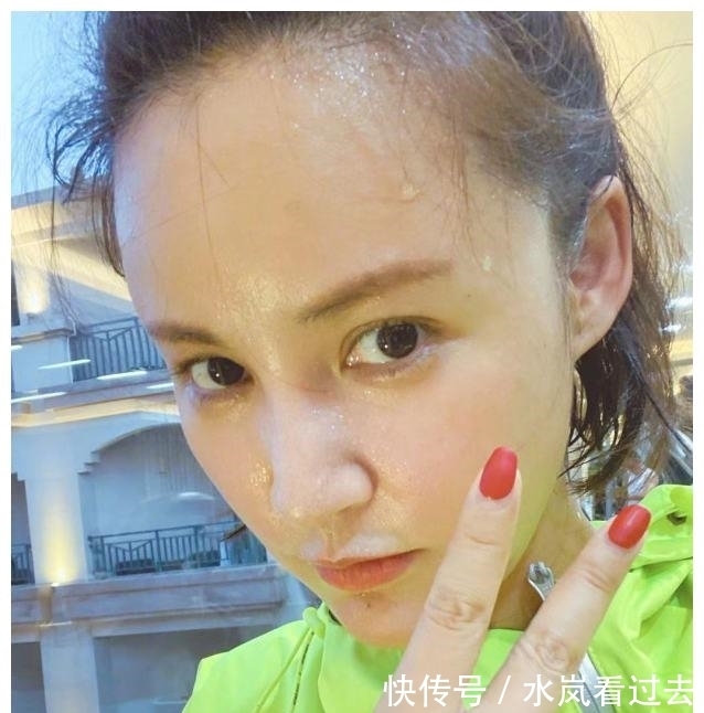 小霞|自律的张歆艺，减肥瘦身成功后，重回颜值巅峰