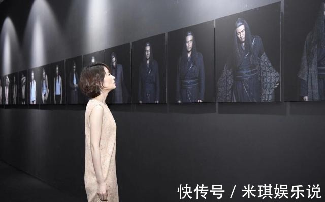 大背头 女人过了40岁就别再留“黑长直”,这5款发型,让你从阿姨变少女