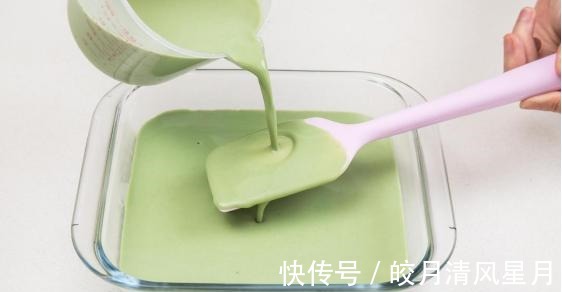 自己在家也能做抹茶西米冻，做法超简单，质地Q弹又筋道！
