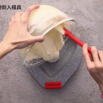 红宝石爱心蛋糕,献上一颗充满情意与思念的爱心