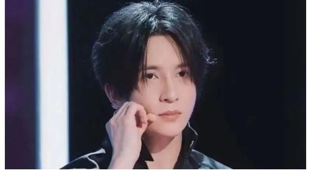 张一山|《快本》得罪的明星，不红时连镜头都不给，爆红后再没来过，他们是谁呢？