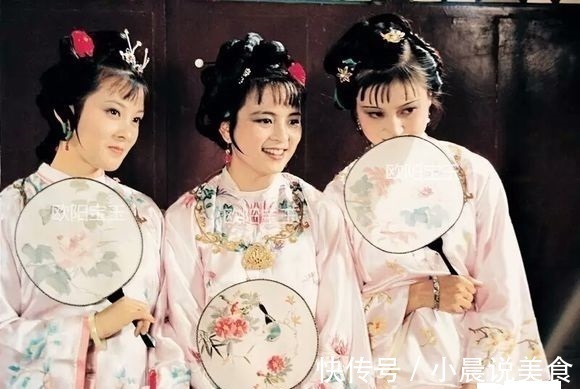 红楼梦!《红楼梦》关系最尴尬的两个女人,住在一个家里,从不和对方说话