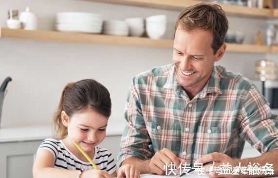 骑自行车|6岁之前,孩子不宜过早学3项技能,尤其第二个