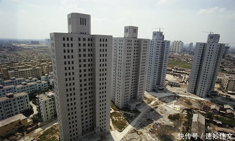 建筑学家|别再纠结“一楼”和“顶楼”了，建筑学家指出：这2层建议避开