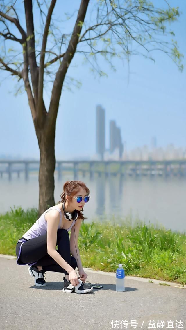 实用|适合户外运动的穿搭,实用而又充满时尚,瞬间拥有女神的范