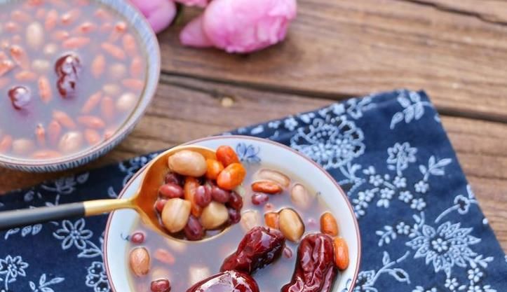 女人会变成“黄脸婆”？或许跟4个常见原因有关，一起来了解下