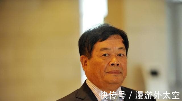 楼市|2022年,应“坚持买房”还是“尽快卖房”?曹德旺、马云观点一致