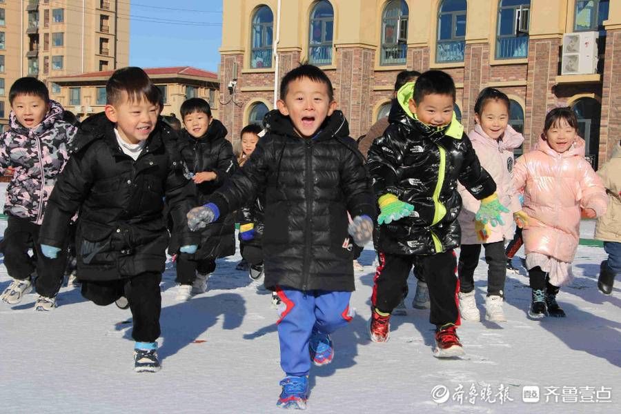 孩子们&童颜归，趣玩雪