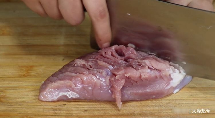 才知道，剁肉馅原来很简单，2分钟剁好，干净卫生，方法太棒了