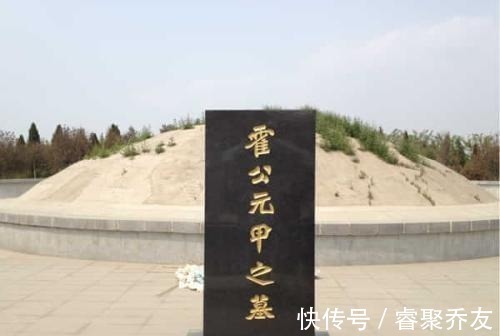 向恺然#一代宗师霍元甲迁移墓地,发现尸骨呈黑色,他的死因到底是什么?