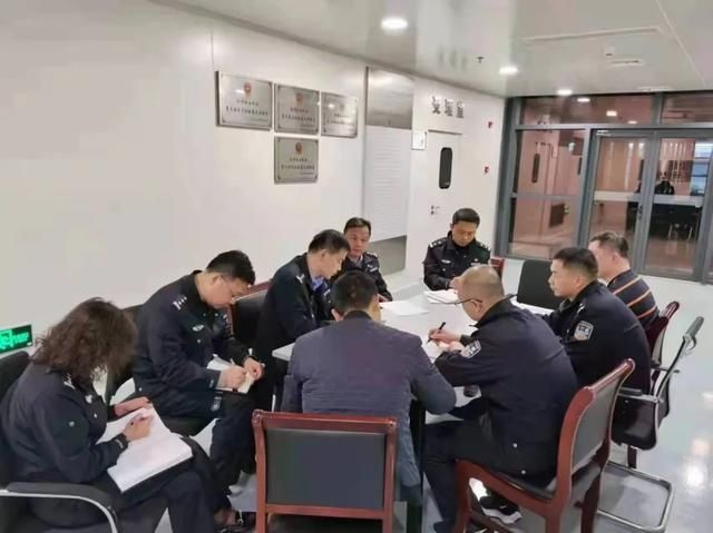 人员|【疫情当前 警察不退】江苏无锡：流调就是破案——刑警的战＂疫＂实录