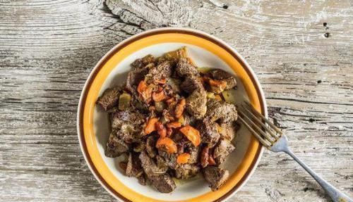 狗肉|中医惊人发现高血压患者别再碰这3种肉，吃了血压可受不了