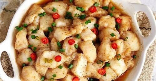 鱼肉|这菜只要简单蒸一蒸，十分钟上桌，鲜美入味，营养丰富又健康