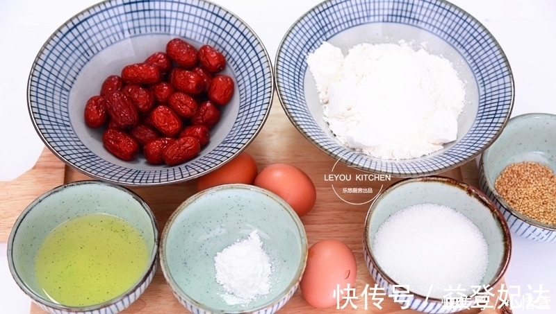 枣糕|想吃枣糕，用电饭锅就能做，不用打发，不用发酵，拌好面糊就入锅