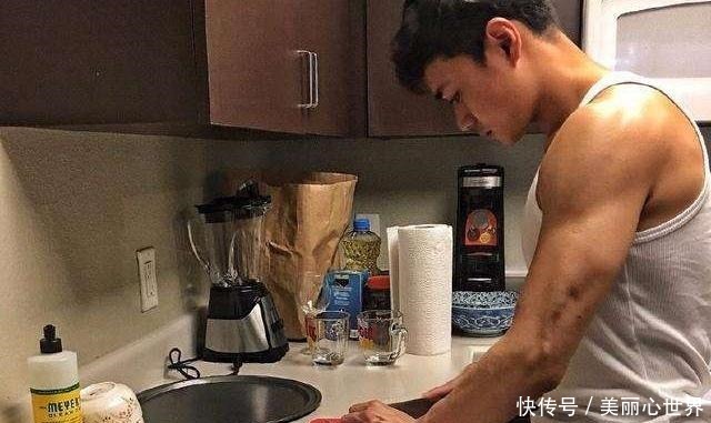 《演员请就位》曹骏初演的名次,看社会对“老实人”的捶与炼!