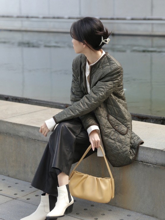 微胖身材 羽绒服怎么穿保暖又洋气?看看这些穿搭方式,简约日常又显气质