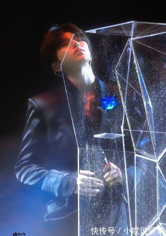 黑狐貍|藝術(shù)家蔡徐坤上線破次元宣傳片別有深意，他的獨(dú)家浪漫你懂嗎