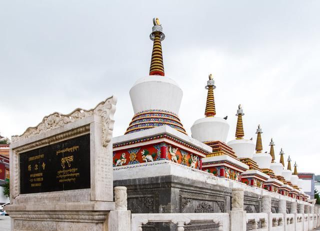  酥油花|藏传佛教著名寺院，塔尔寺你了解多少