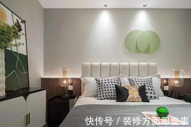 装饰画|128平现代风三居室灰墙面绿画,简约时尚又好看