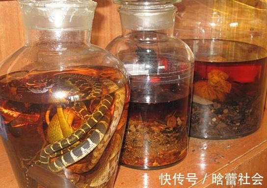 曹大哥|男子把自己“毒”倒，只因喝了一口“酒”医生这种酒风险高