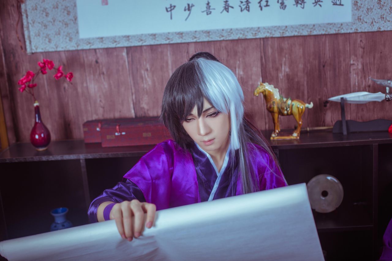 洛天依cosplay 三千世界鸦杀尽