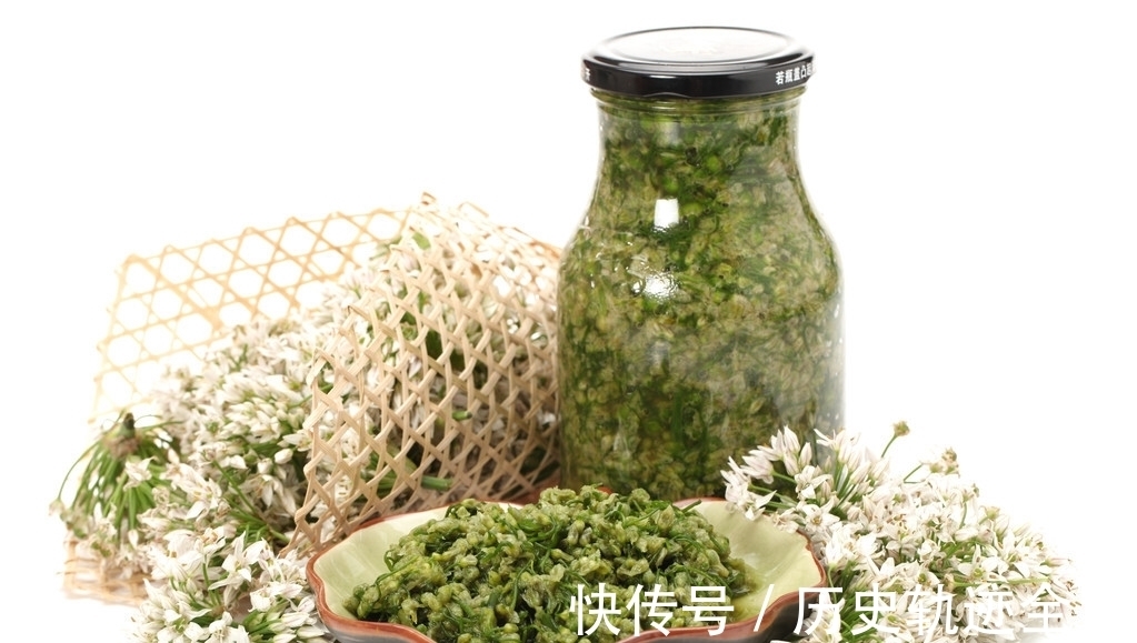 浓郁|腌韭花酱,只放盐还不够,多放1样水果,更香更浓郁,存放时间久
