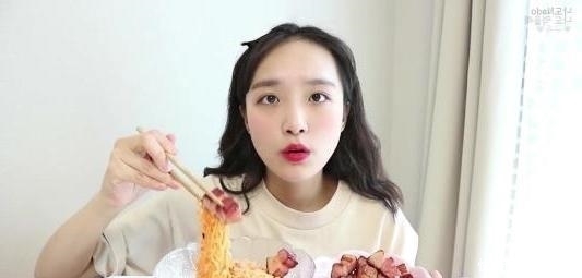 龙虾|吃播“饭量”很大? 这么多年都被骗了, 原来是用了这三个障眼法!