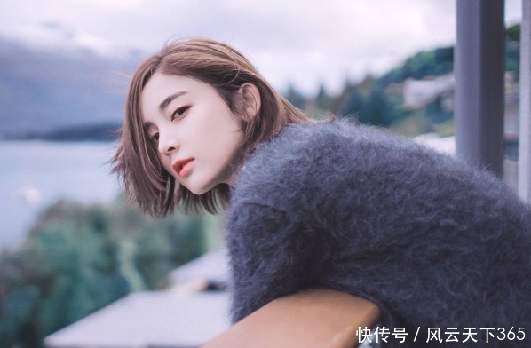 虐恋“你那么爱她,为何还娶我”她含泪签下离婚书,扶孕肚远走