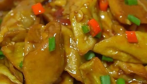 茄子|茄子别再炒着吃,学会新做法,不炒不蒸不做馅料,上桌瞬间扫光