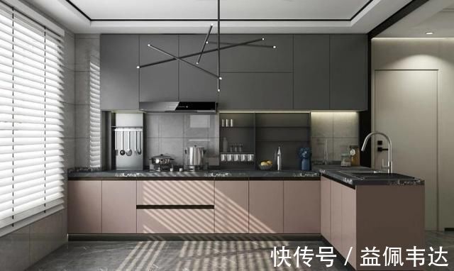 不锈钢|装修架不住父亲劝说,在厨房装了不锈钢台面,简直就是捡了宝