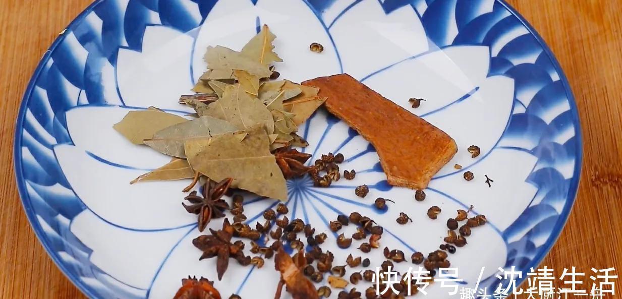 炸东西剩下的老油怎么办？教你一招，快速回清，和新油一样用